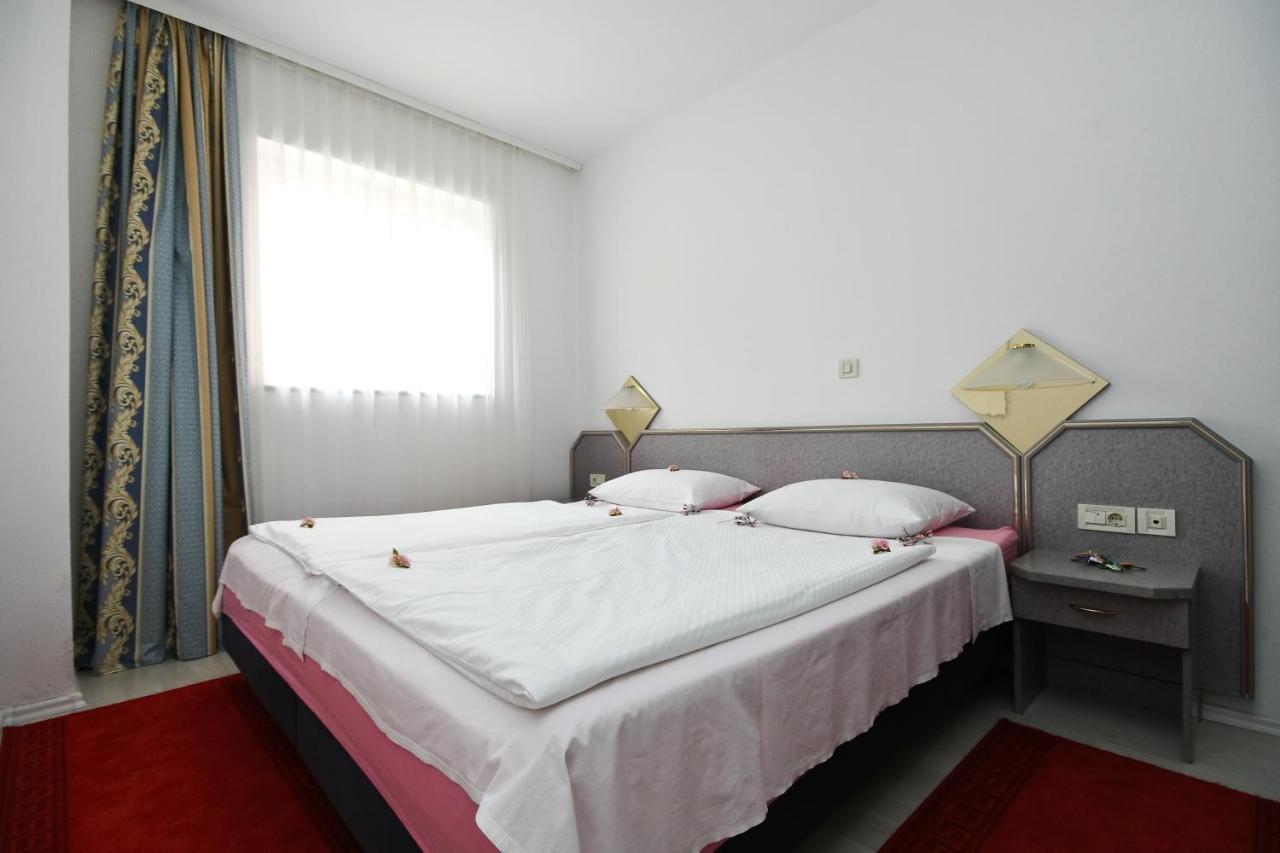 Apartments Villa Ana Cavtat Bagian luar foto